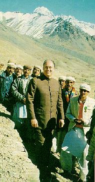 Timeline Photo 8700438v.jpg