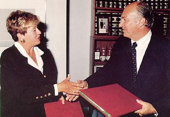 Timeline Photo 9208460v.jpg