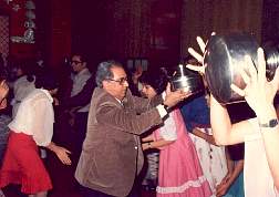 celeb01.jpg