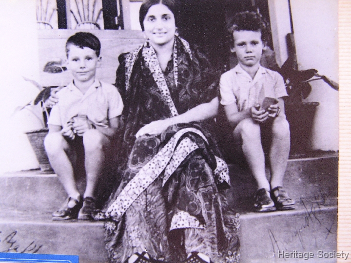 1942_karim_amyn_agakhan_mombasa_signed_003 