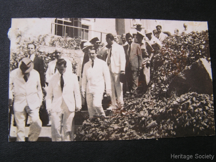 1957_aswan_burial_sultanmohamed_007 