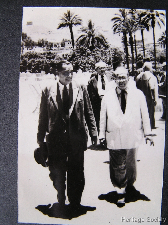 1957_aswan_burial_sultanmohamed_013 