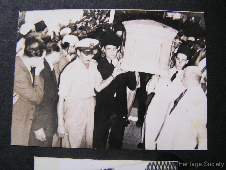 1957_aswan_burial_sultanmohamed_017 