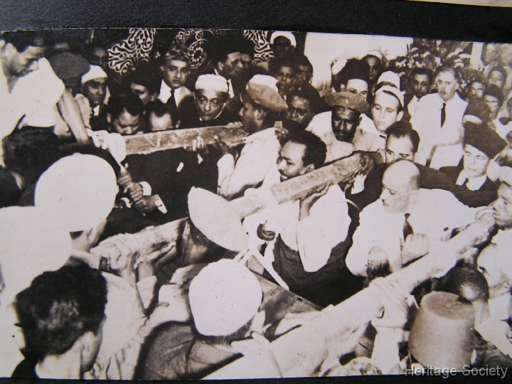 1957_aswan_burial_sultanmohamed_021 