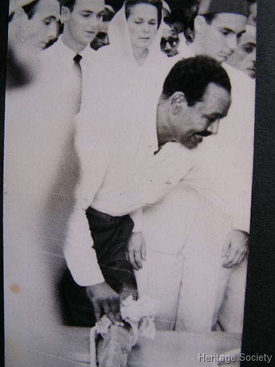 1957_aswan_burial_sultanmohamed_025 