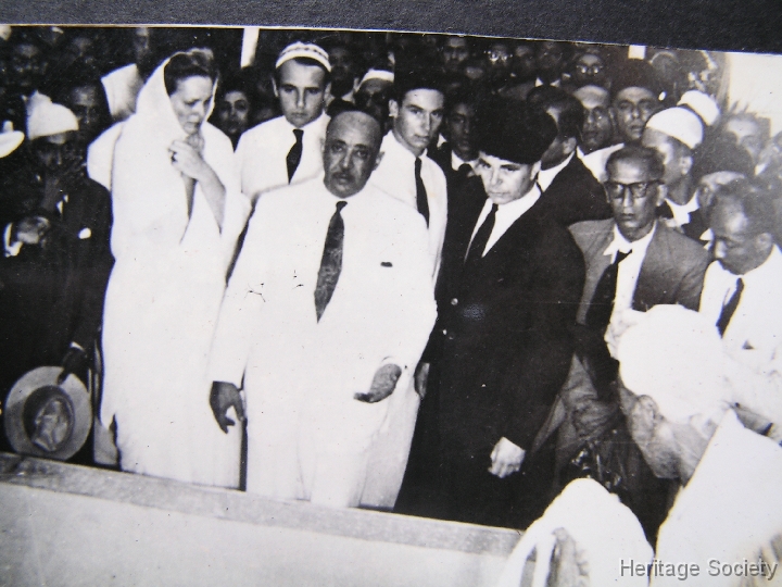 1957_aswan_burial_sultanmohamed_032 