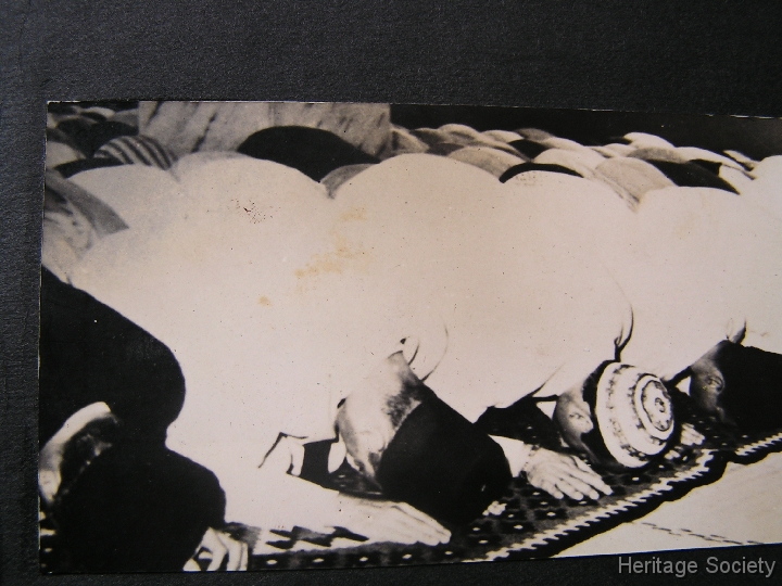 1957_aswan_burial_sultanmohamed_041 