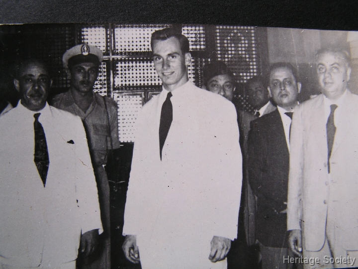 1957_aswan_burial_sultanmohamed_050 