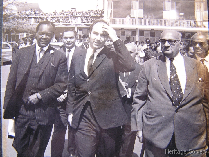 196x_madagascar_karim_agakhan_008 