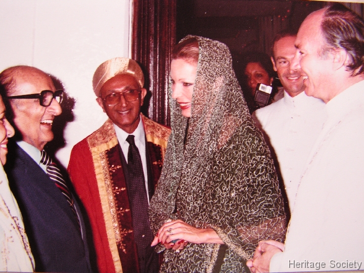 1982_mombasa_karim_salimah_amyn_001 