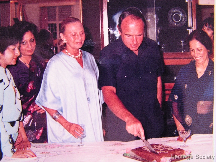 19870117_mombasa_sadruddin_agakhan_birthday_cake_020 