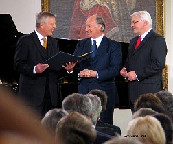 picture064.jpg
