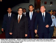 20061101rawalpindi03 RAWALPINDI: November01 – Minister of State for Finance, Omar Ayub Khan and senior leaders receiving His Highness Prince Karim Aga Khan spiritual leader of Shia Imami Ismaili Muslims upon his arrival at the Chaklala Airbase. APP